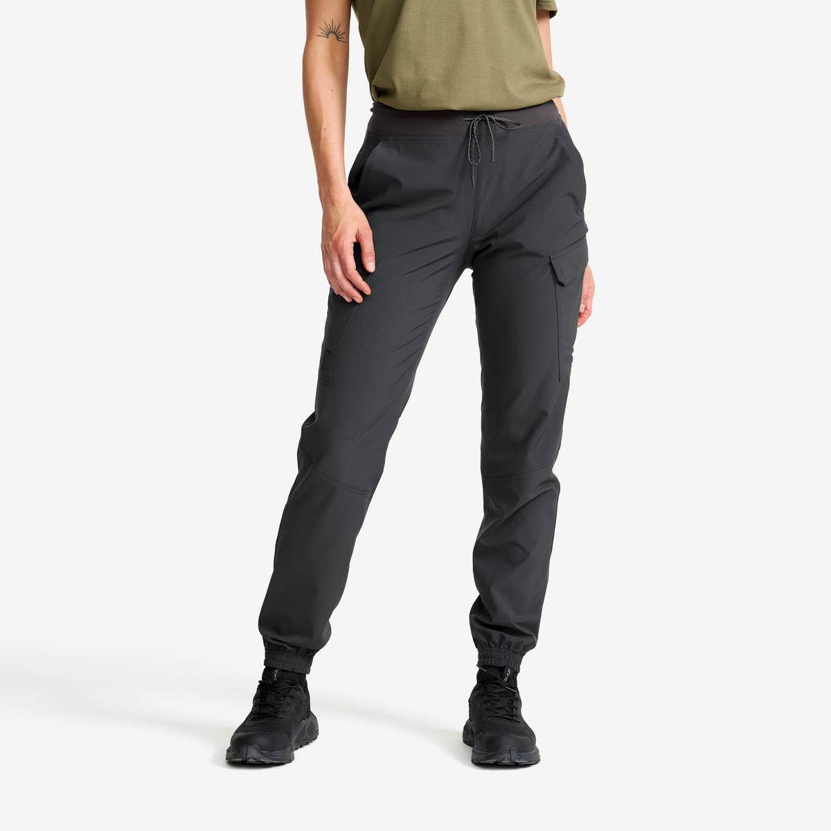 Verge Stretch Cargo Pants Dame Anthracite, Størrelse:XS – Outdoorbukse, Vandrebukse & Trekkingbukse Verge Stretch Cargo Pants Dame Anthracite, Størrelse:XS – Outdoorbukse, Vandrebukse & Trekkingbukse